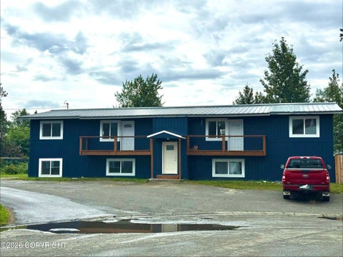 Homes For Sale - 2330 Homestead Court<br/> Anchorage, AK 99507