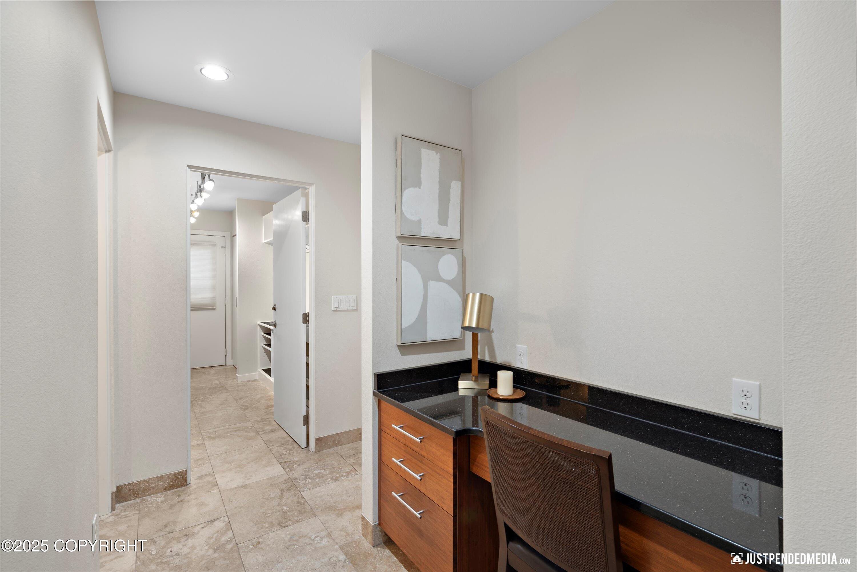 2512 Forest Park Drive, Anchorage, Alaska image 26
