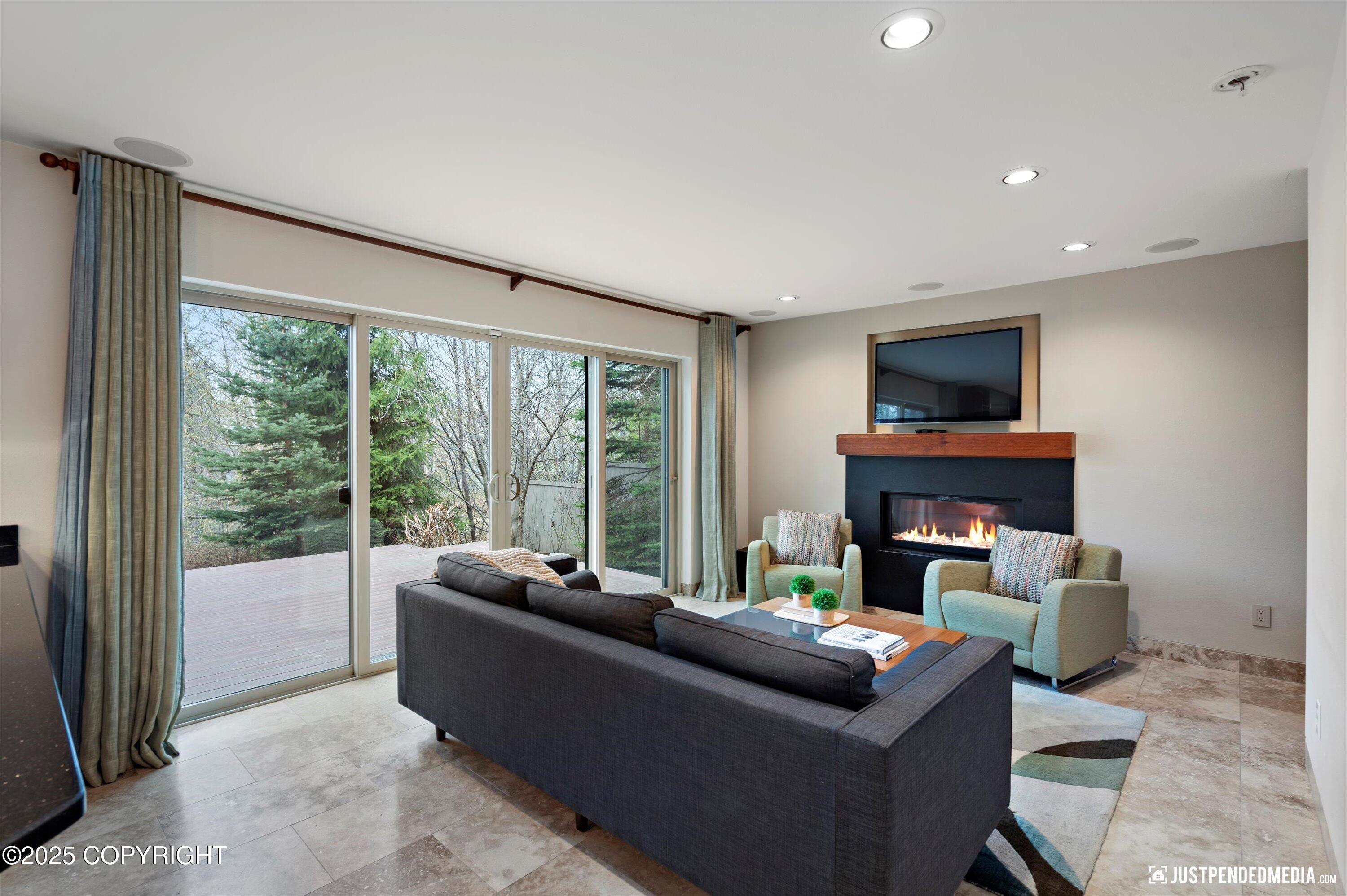 2512 Forest Park Drive, Anchorage, Alaska image 6