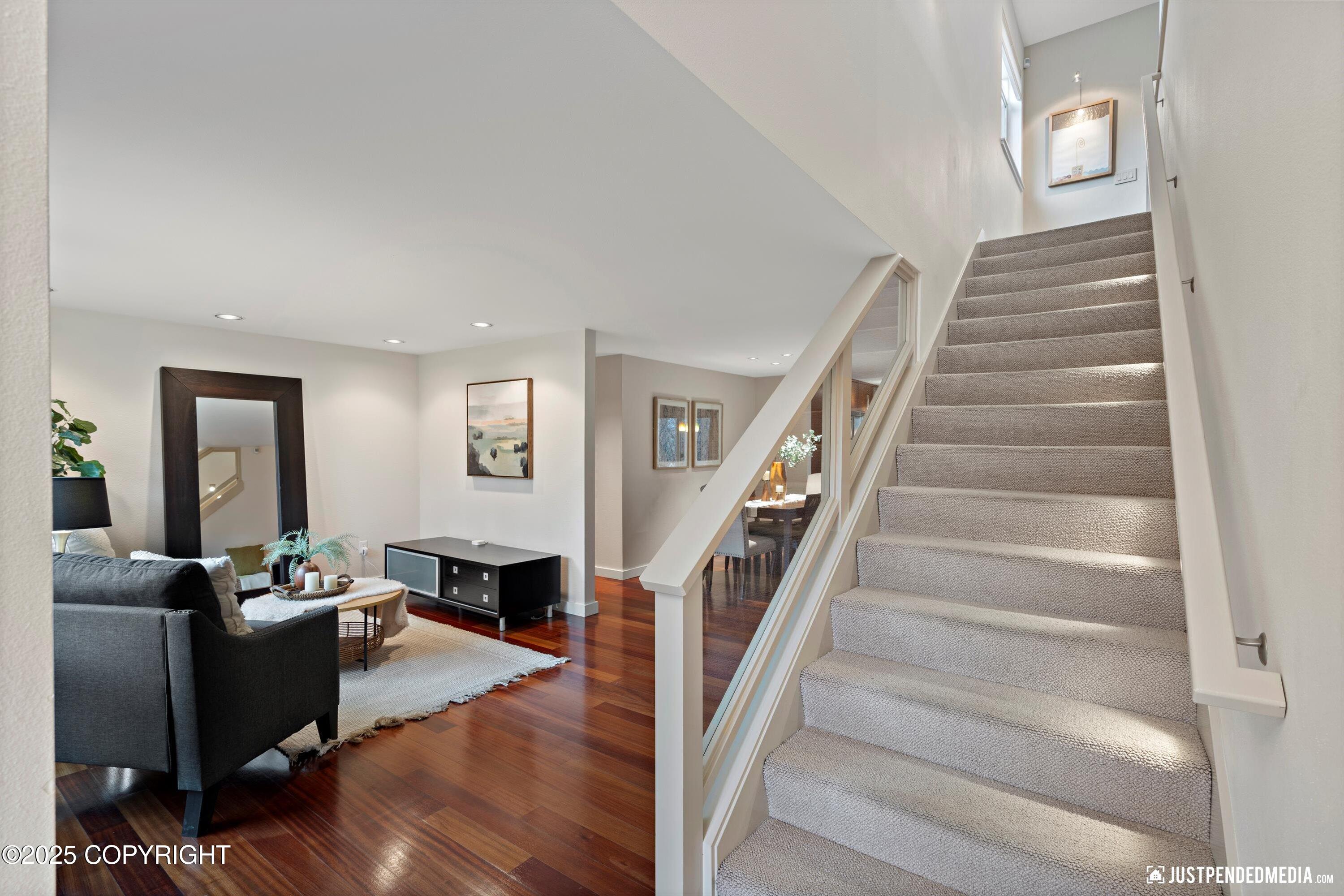 2512 Forest Park Drive, Anchorage, Alaska image 3
