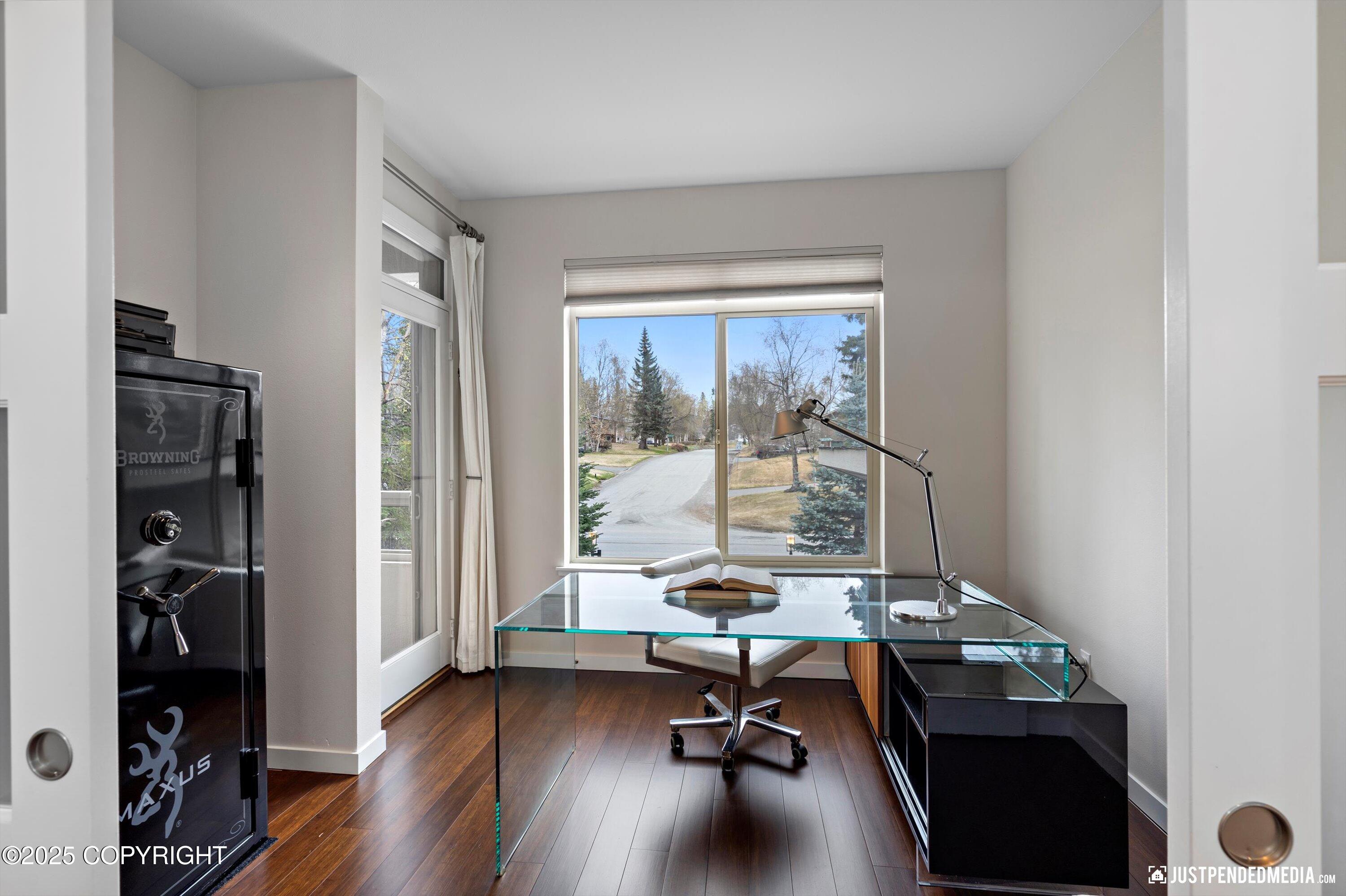 2512 Forest Park Drive, Anchorage, Alaska image 31