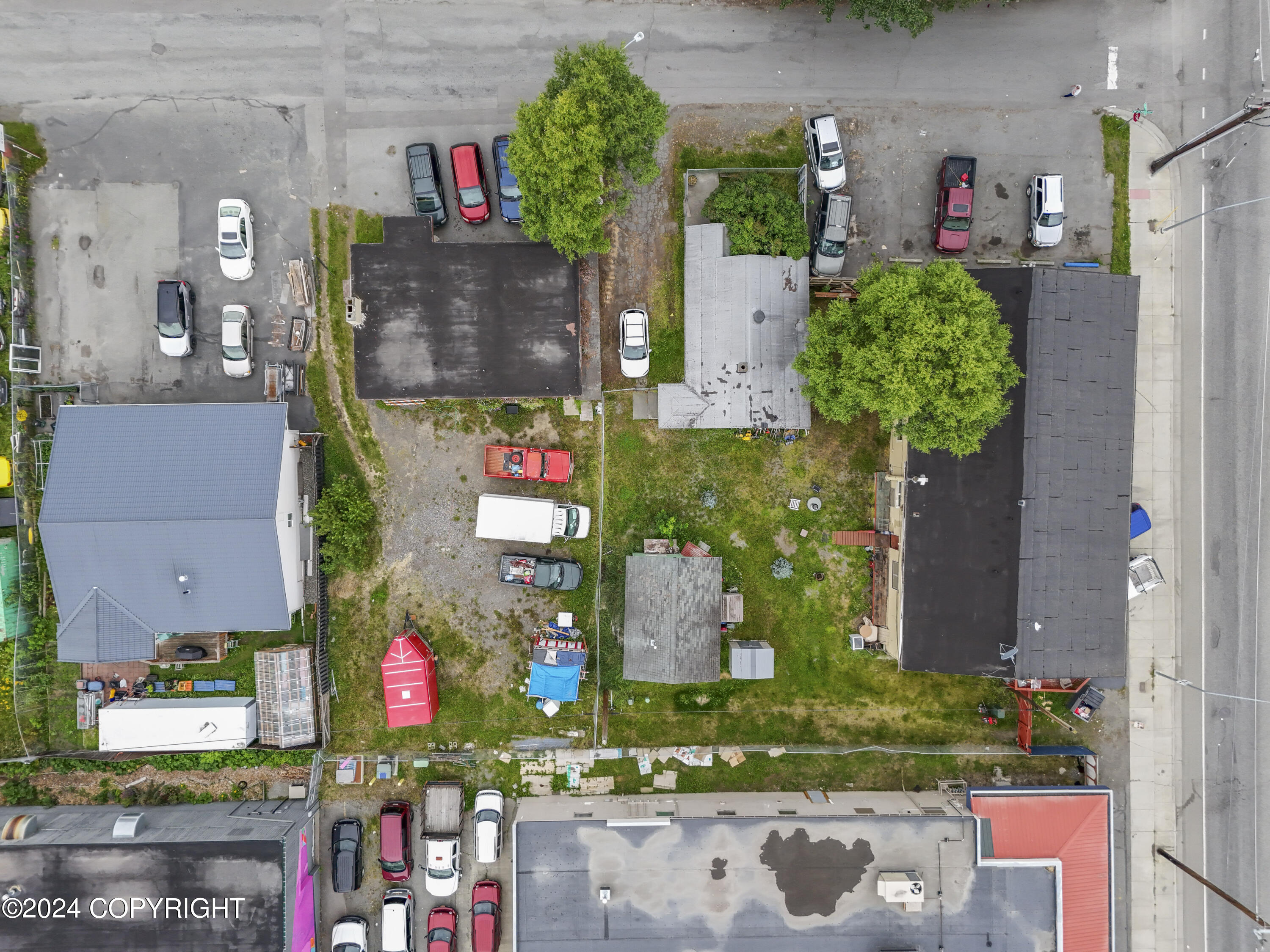 2607 Arctic Boulevard