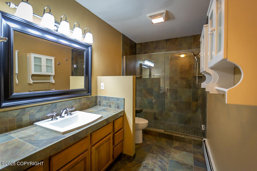 19404 Middleton Loop, Eagle River, Alaska image 18