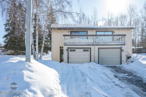 Homes For Sale - 7004 Meteor Court<br/> Anchorage, AK 99504