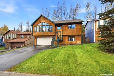 Photo of 18724 Price Island Circle, Eagle River, AK 99577 (MLS # 26-12940)