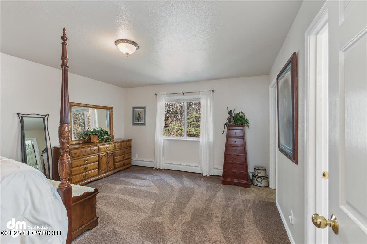 19635 W Highland Ridge Drive, Eagle River, Texas image 12