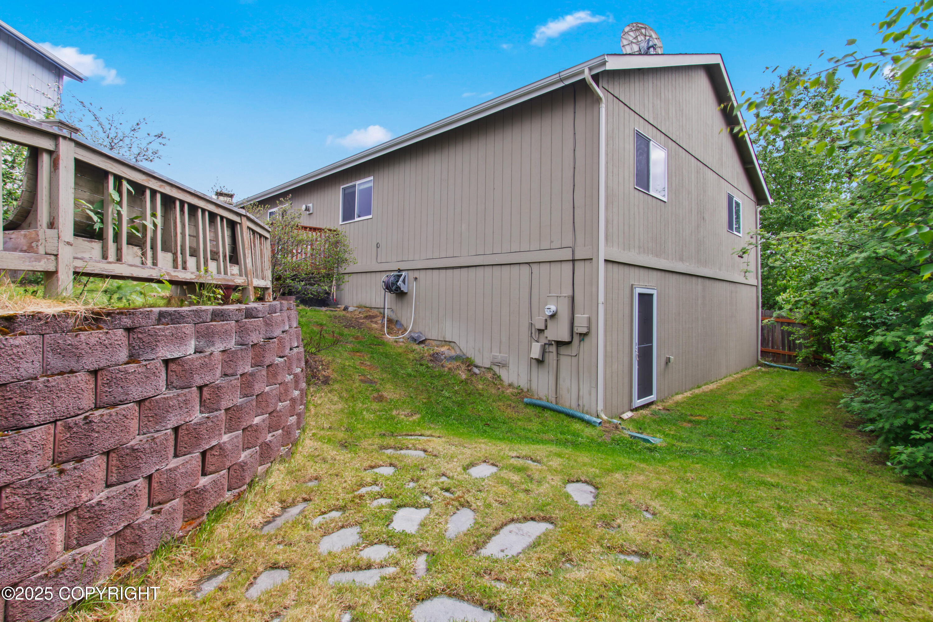 2111 Cannoneer Circle, Anchorage, Alaska image 34