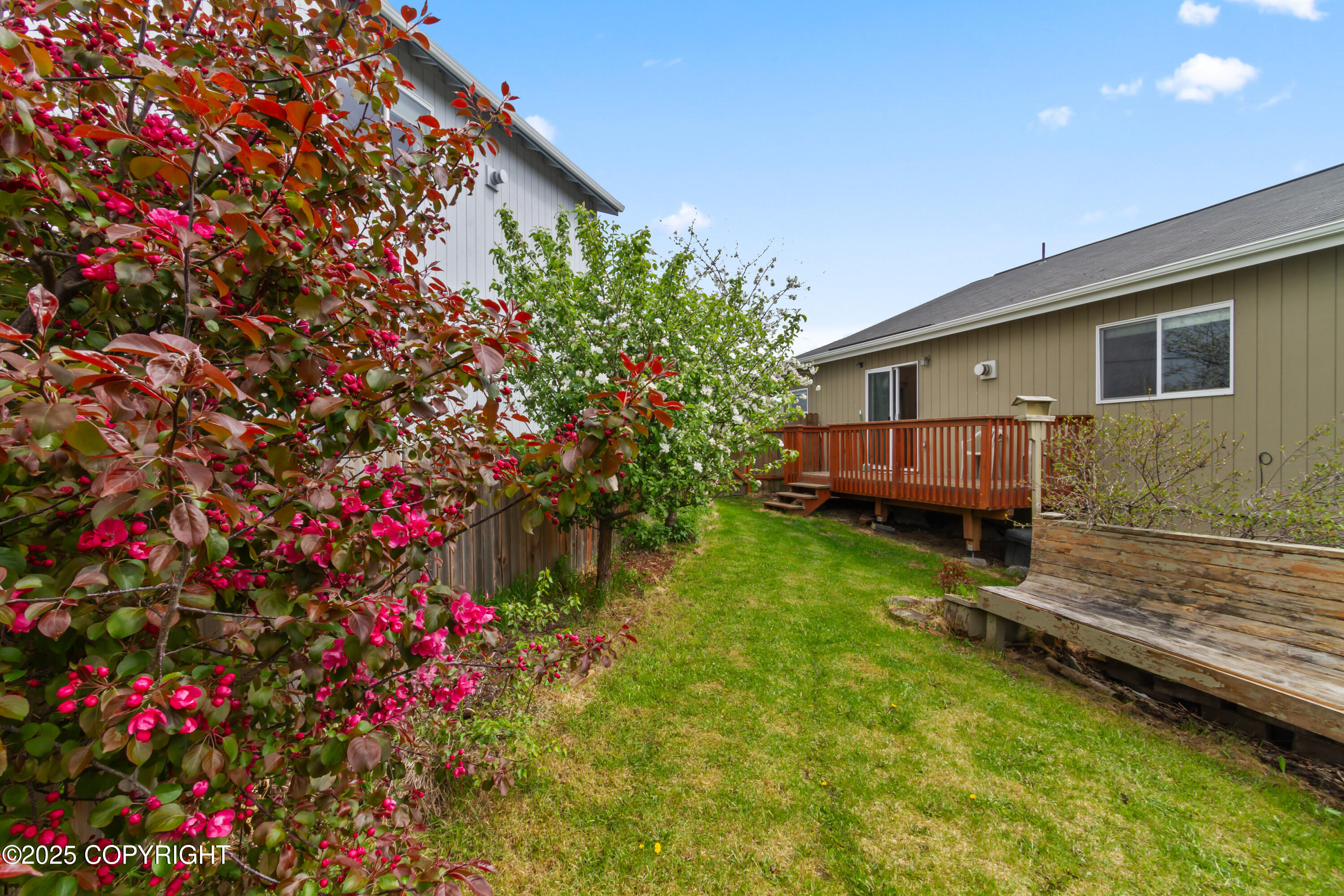 2111 Cannoneer Circle, Anchorage, Alaska image 32