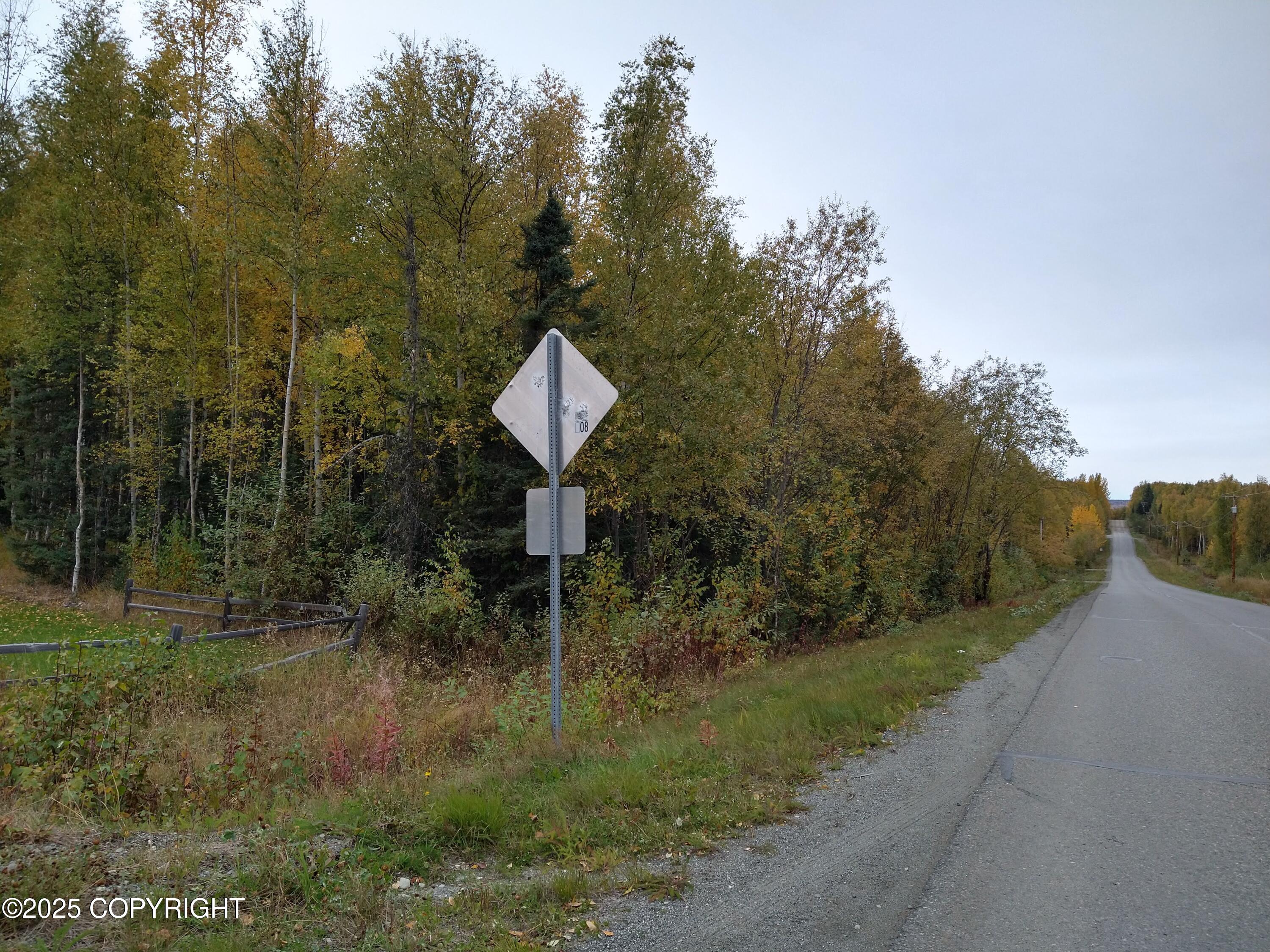 2740 N Gunflint Trail, Wasilla, Alaska image 3