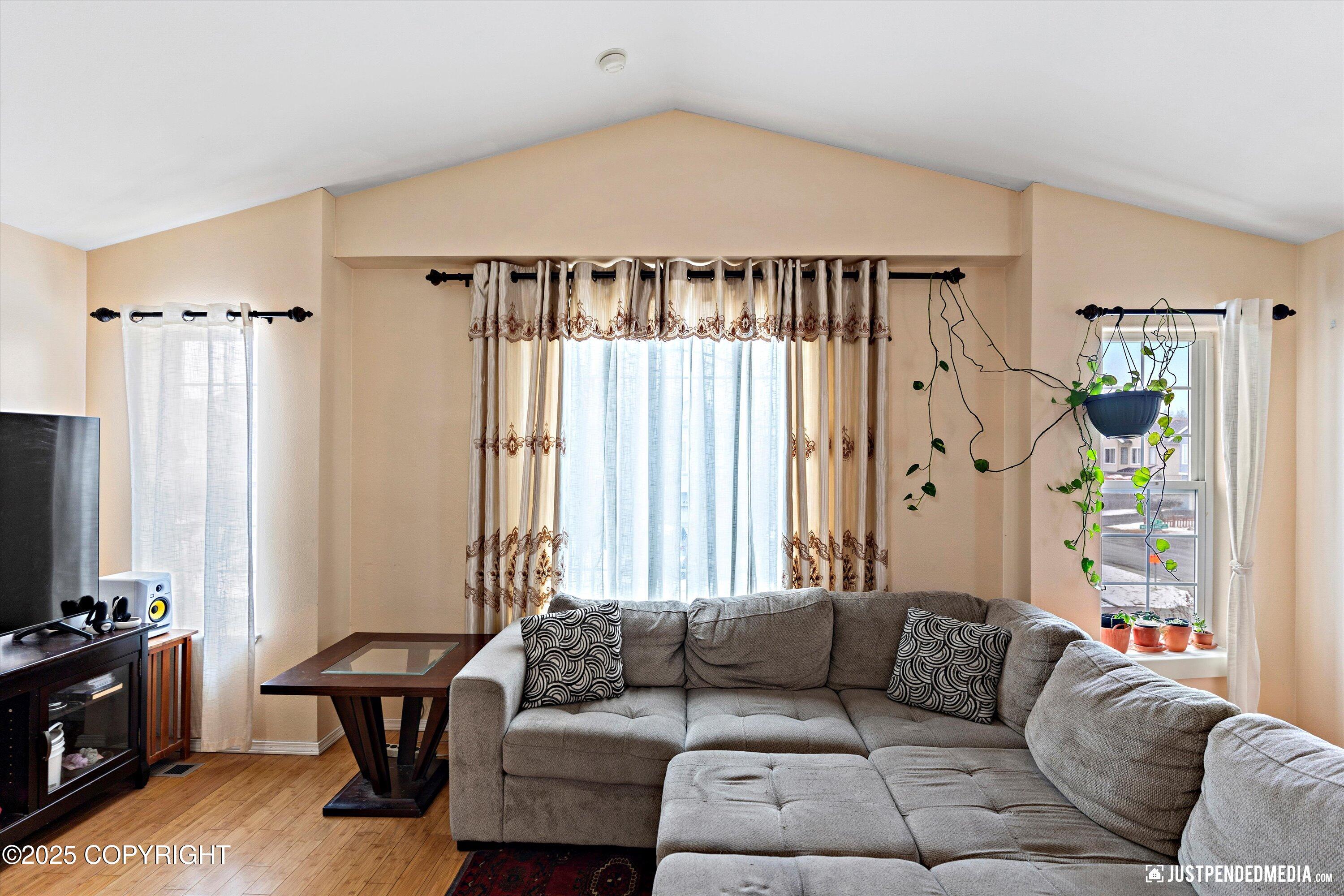 4141 N West Lake Avenue, Anchorage, Alaska image 8