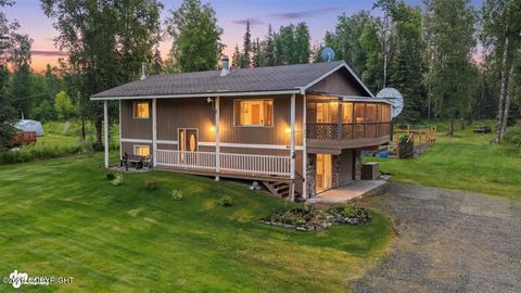 Homes For Sale - 41555 Grove Avenue<br/> Soldotna, AK 99669