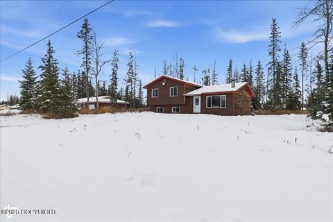 Photo of 338 N Fireweed Street, Soldotna, AK 99669 (MLS # 25-14287)