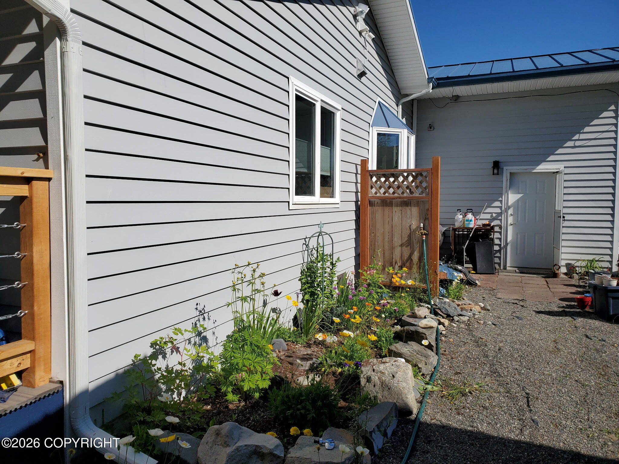 247 W Katmai Avenue