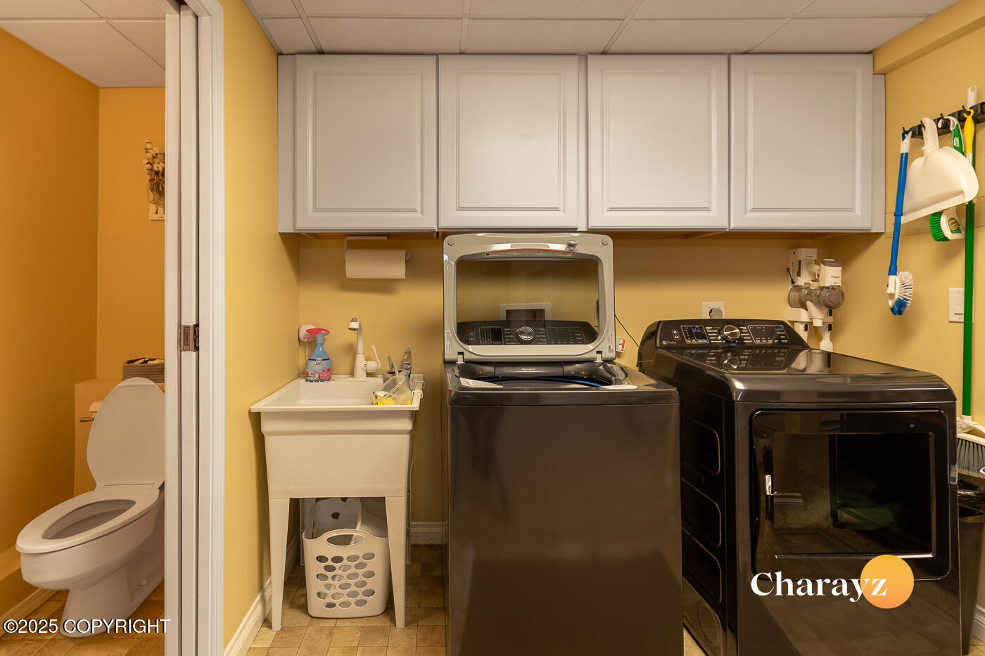 330 E Birch Hill Road, Fairbanks, Alaska image 21