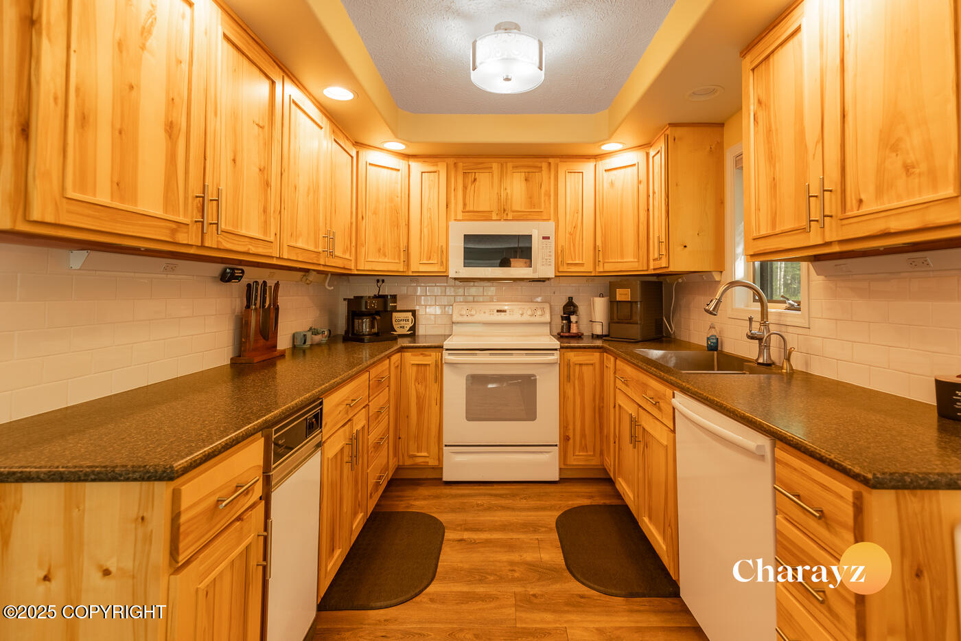 330 E Birch Hill Road, Fairbanks, Alaska image 8