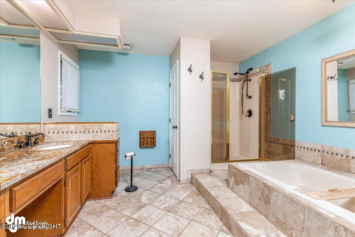 2664 Seclusion Drive, Anchorage, Alaska image 30