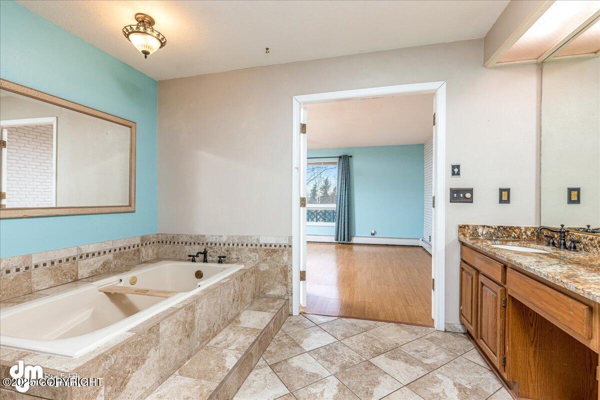 2664 Seclusion Drive, Anchorage, Alaska image 31