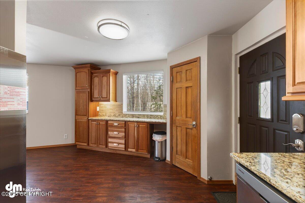 971 E Fairview Loop, Wasilla, Alaska image 14