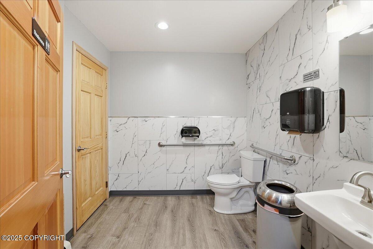 Homer, Alaska 99603, United States, ,Commercial,Active,247876