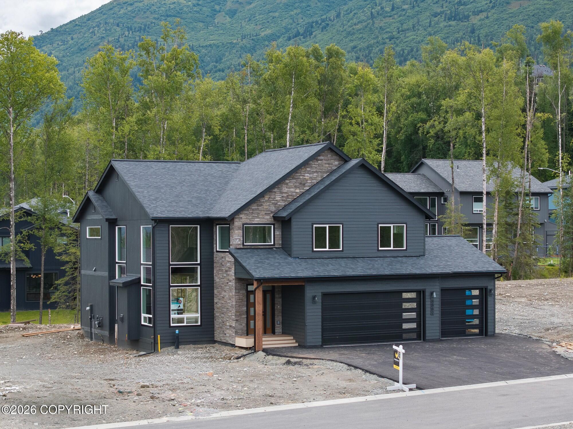 L13 Sasquatch Circle