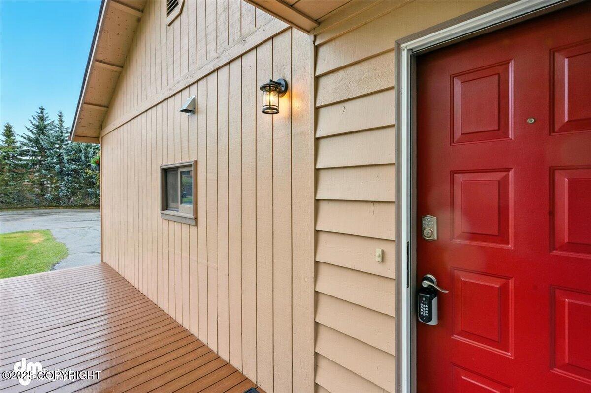 4241 Bridle Circle, Anchorage, Alaska image 3
