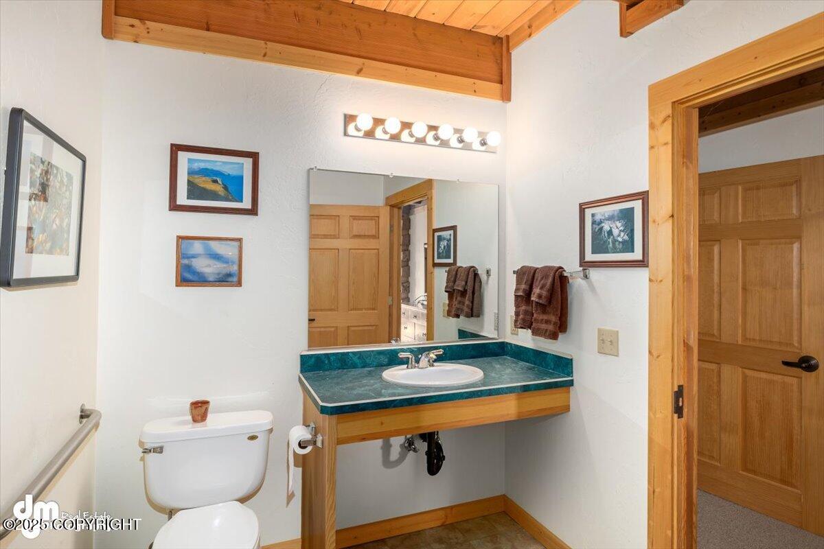 Homer, Alaska 99603, United States, 12 Bedrooms Bedrooms, ,9 BathroomsBathrooms,Residential,Active,100934