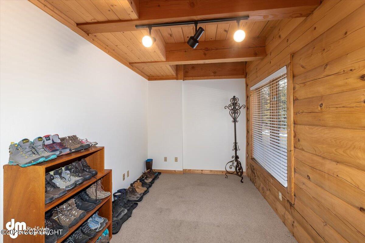 Homer, Alaska 99603, United States, 12 Bedrooms Bedrooms, ,9 BathroomsBathrooms,Residential,Active,100934