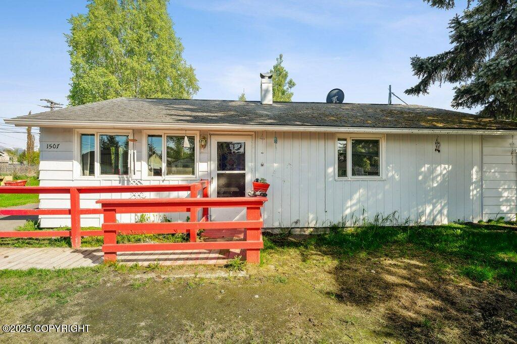 1507 Elmendorf Drive, Anchorage, Alaska image 1