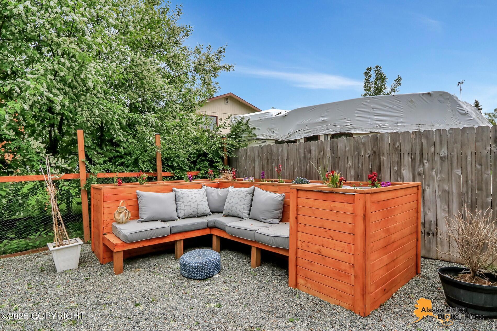 8400 E 11th Court, Anchorage, Alaska image 37