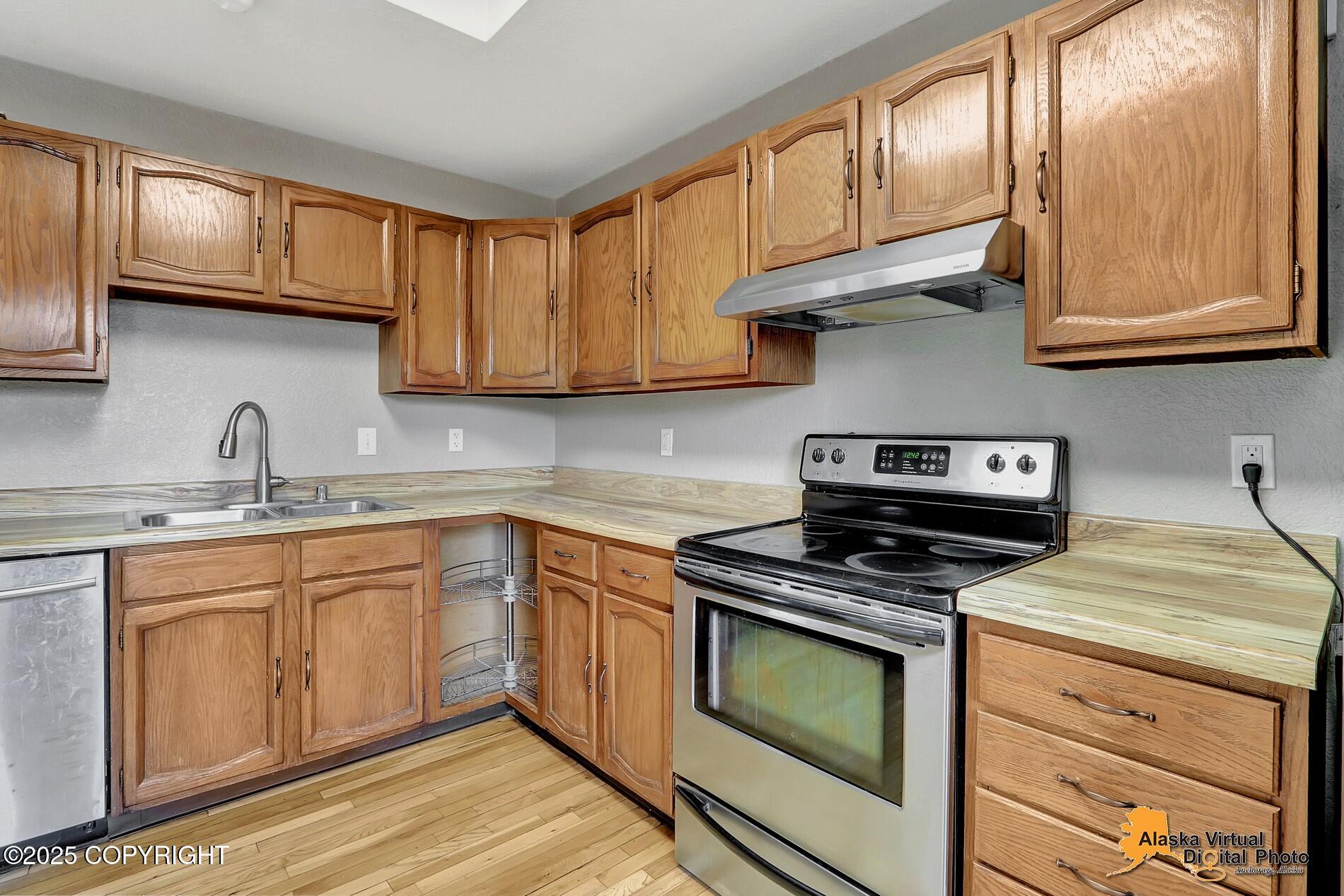 8400 E 11th Court, Anchorage, Alaska image 15