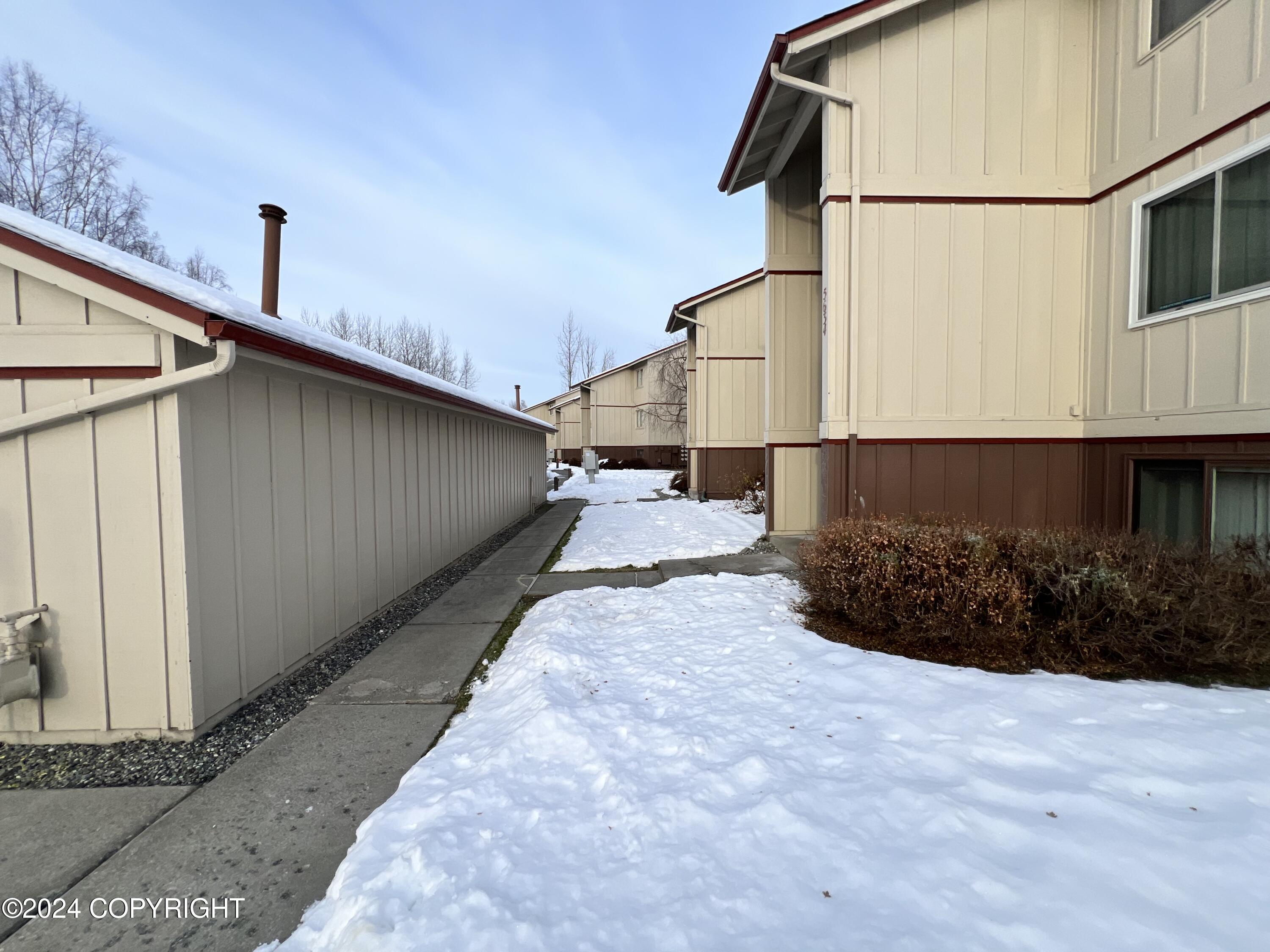 5636 E 40th Avenue #F102, Anchorage, Alaska image 16