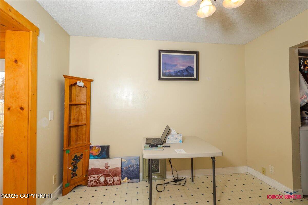 16500 E Smith Road, Palmer, Alaska image 33