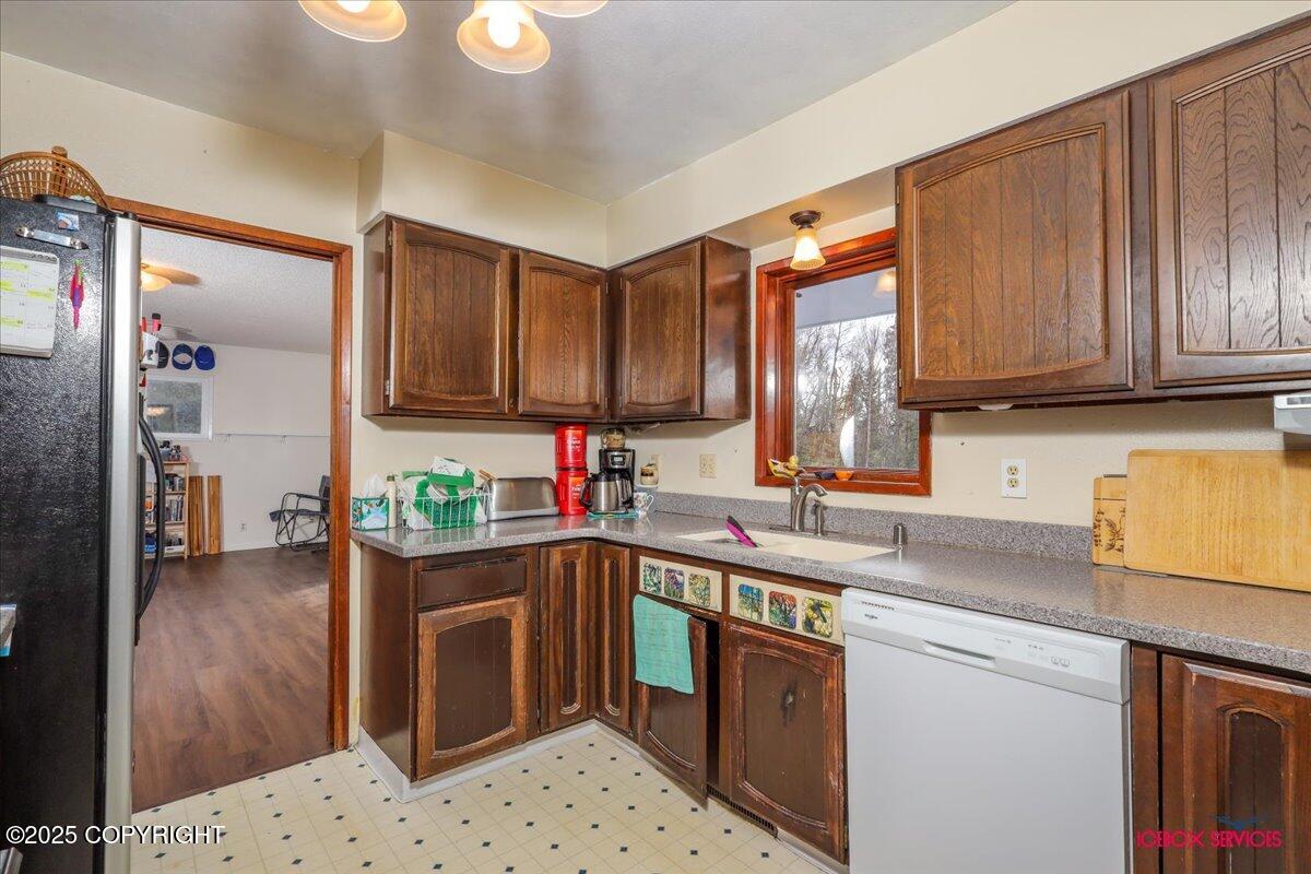 16500 E Smith Road, Palmer, Alaska image 30