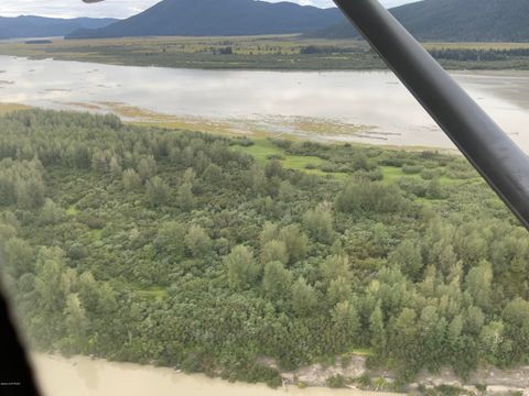 Photo of L9 Rivers Edge, Wrangell, AK 99929 (MLS # 19-3719) Photo of L9 Rivers Edge, Wrangell, AK 99929 (MLS # 19-3719)