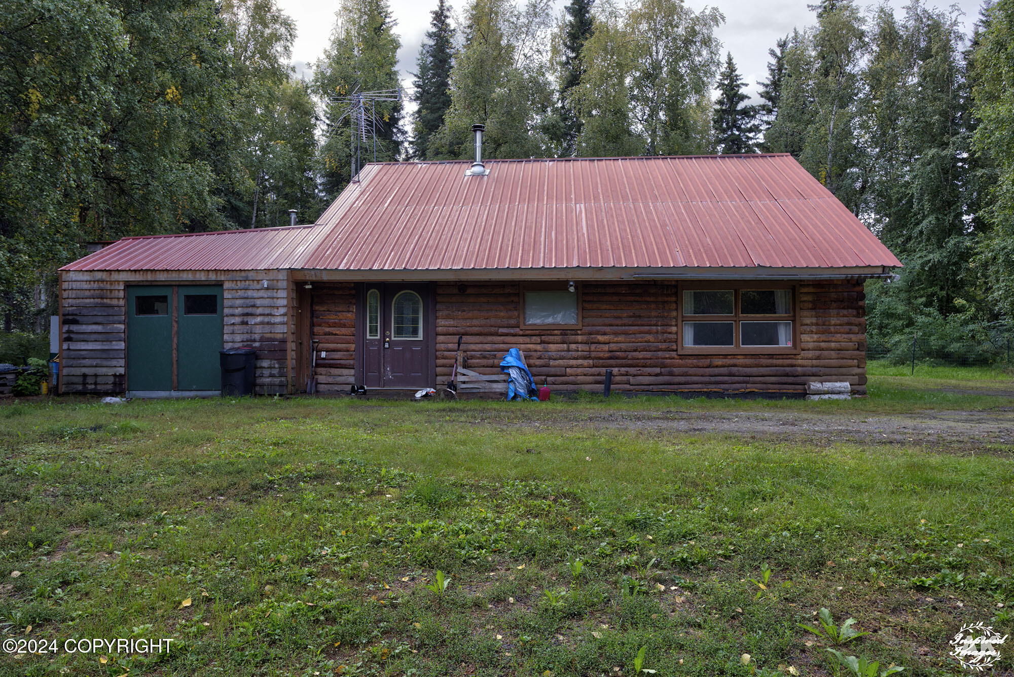 552 Carl Crosman Way, North Pole, Alaska image 1