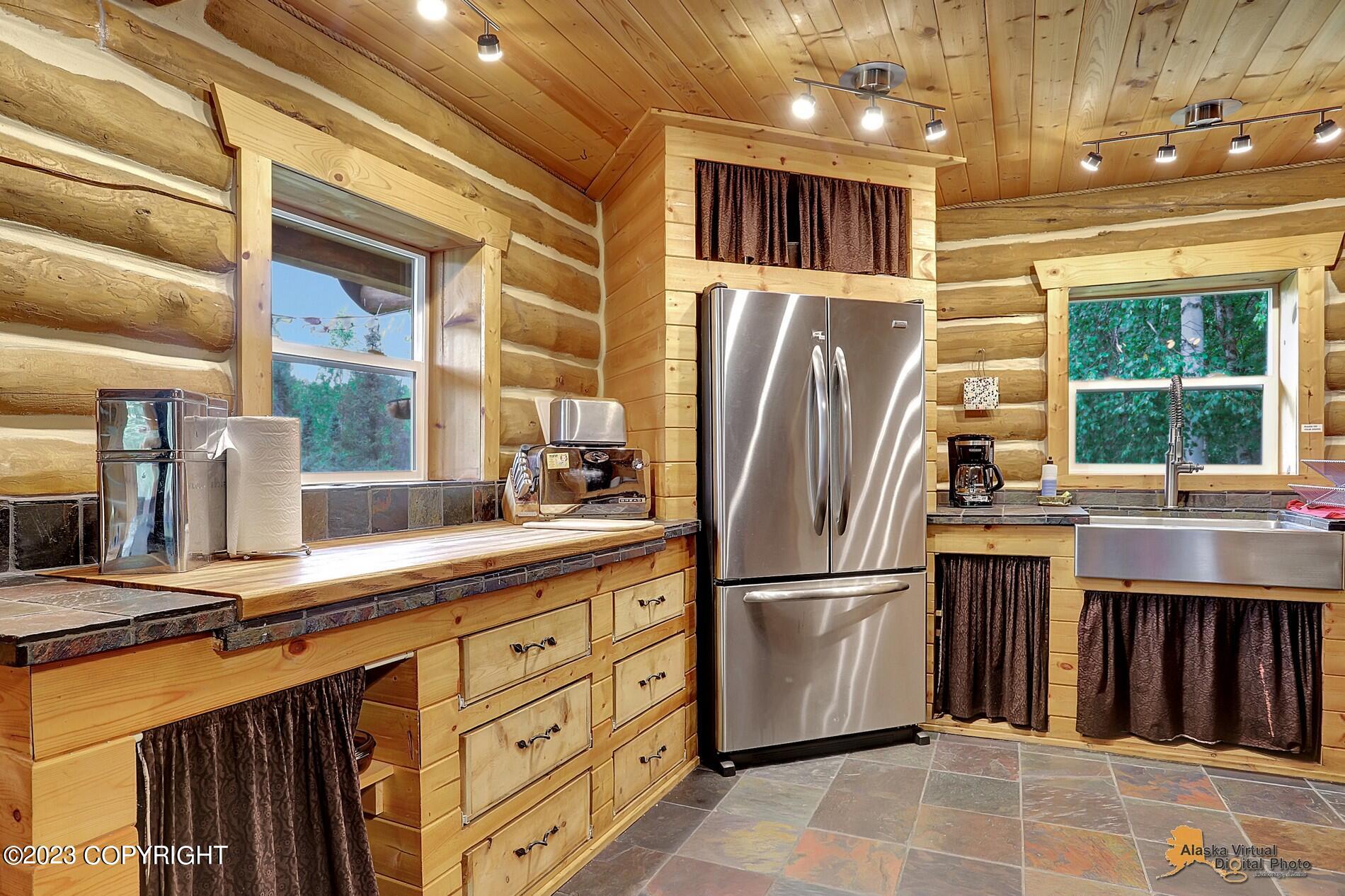 33577 S Bowersox Place, Talkeetna, Alaska image 11
