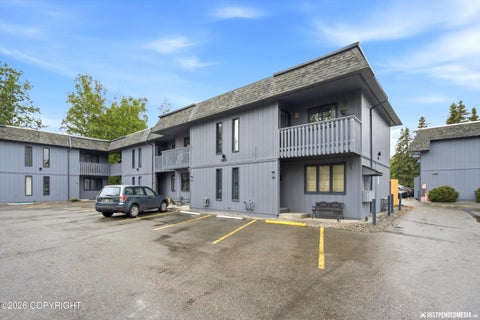 Condo For Sale - 2921 W 29th Avenue #8B<br/> Anchorage, AK 99517