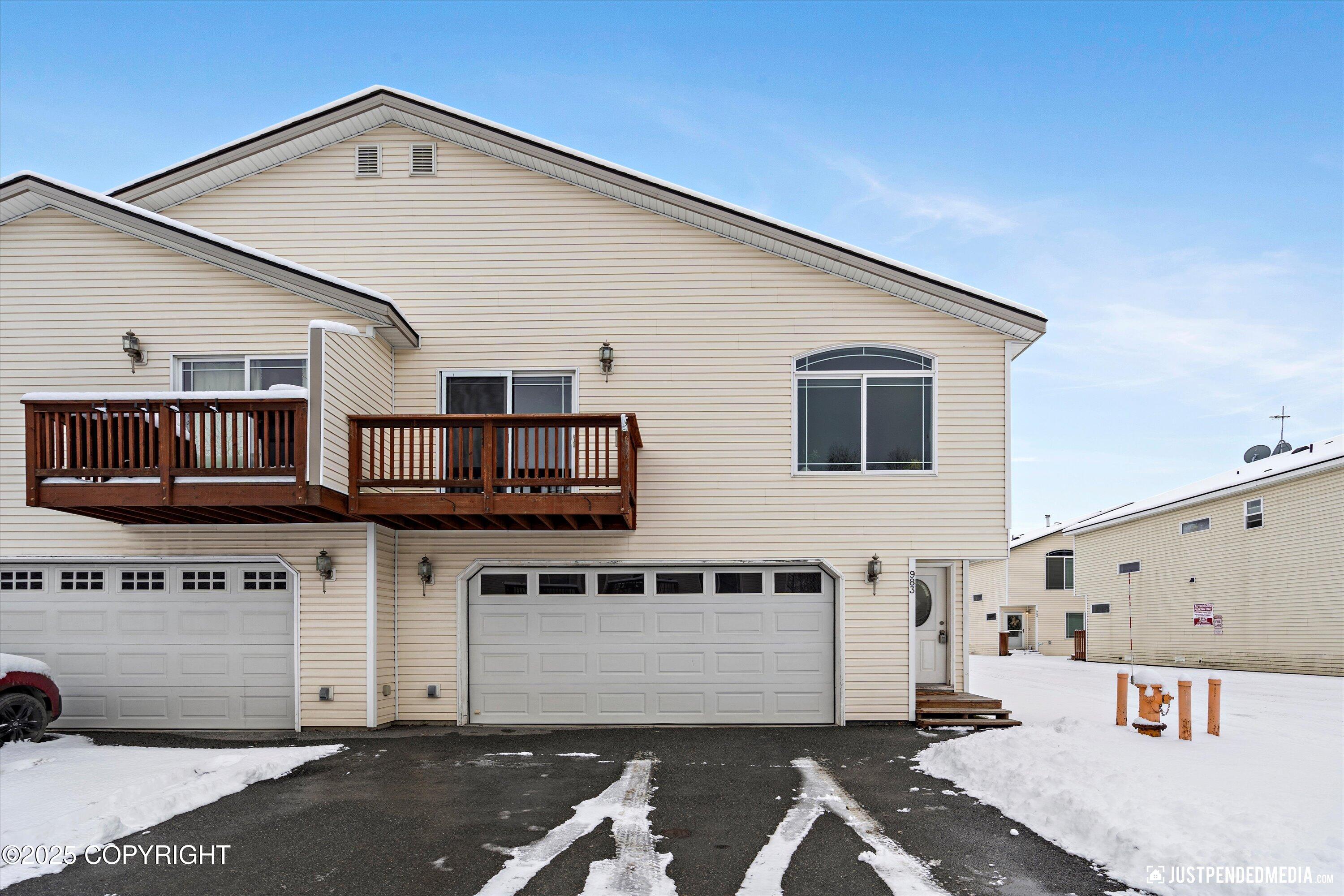 983 Oakridge Drive, Anchorage, Alaska image 1