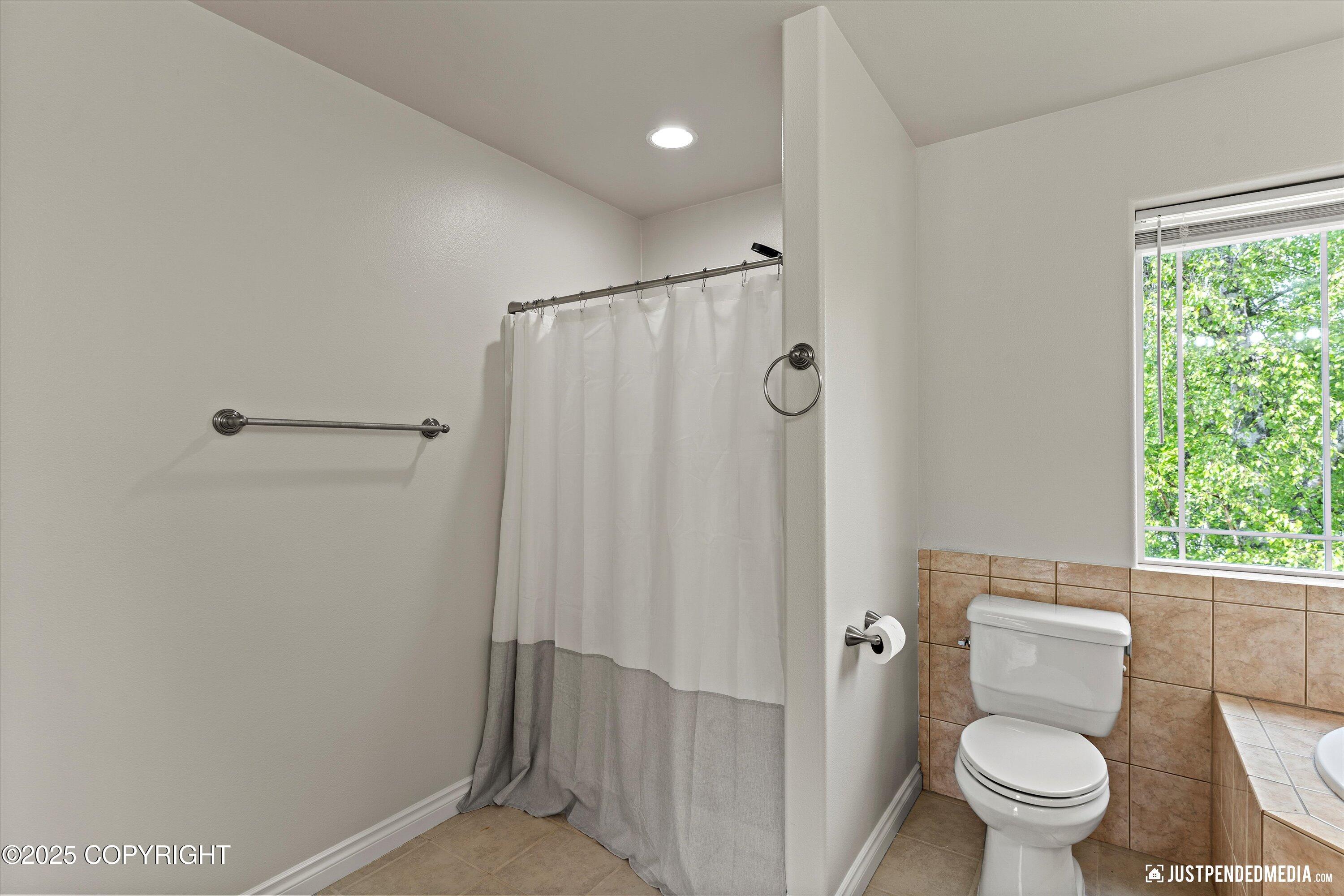 1675 E Pintail Drive, Wasilla, Alaska image 30
