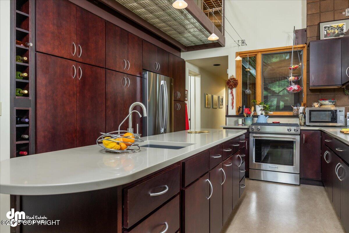 8008 Sundi Way, Anchorage, Alaska image 24