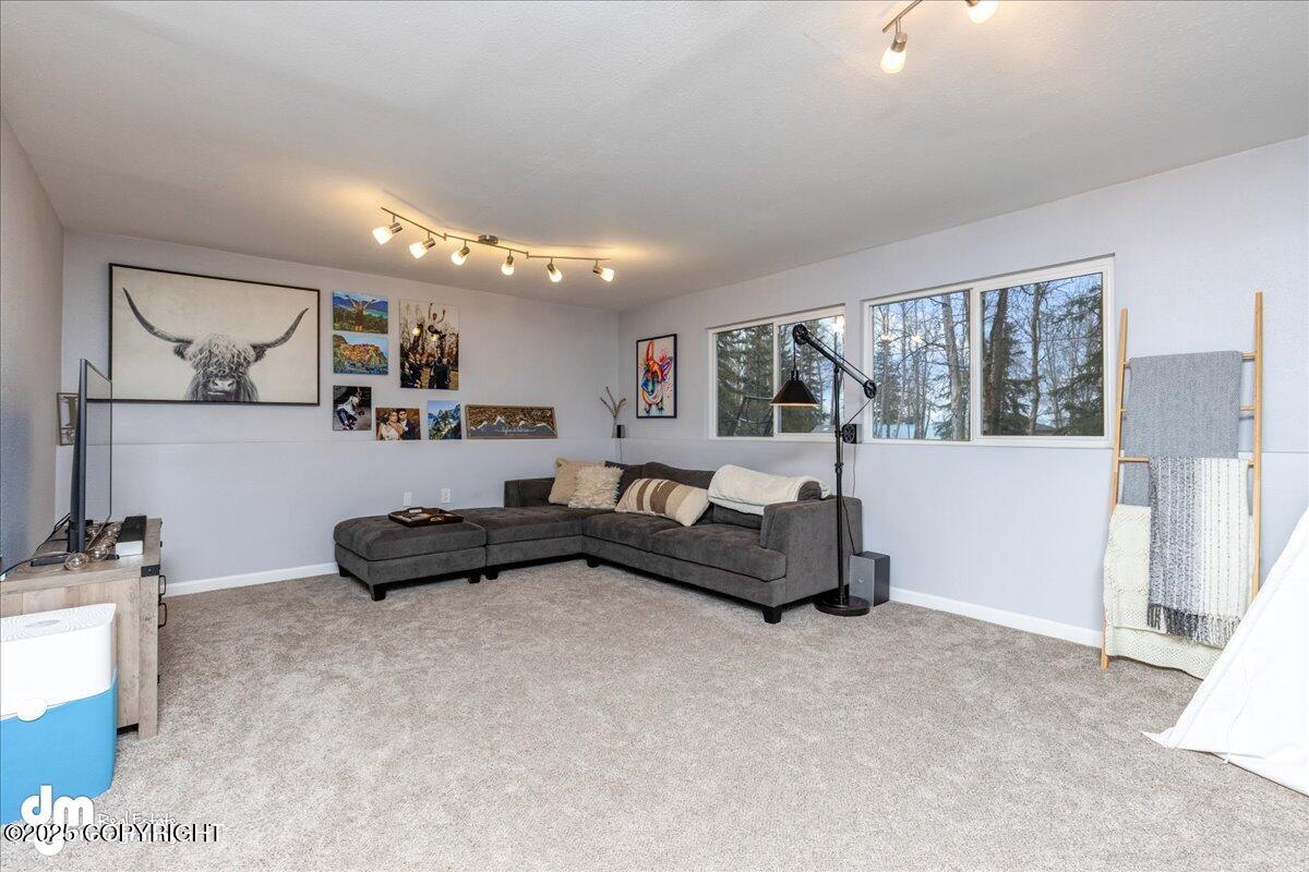 14210 Specking Avenue, Anchorage, Alaska image 16