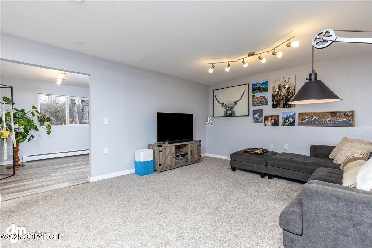 14210 Specking Avenue, Anchorage, Alaska image 18