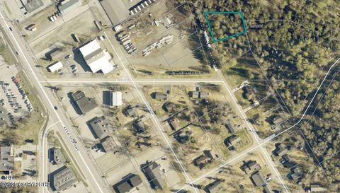 Homes For Sale - 218 Foothill Road<br/> Soldotna, AK 99669