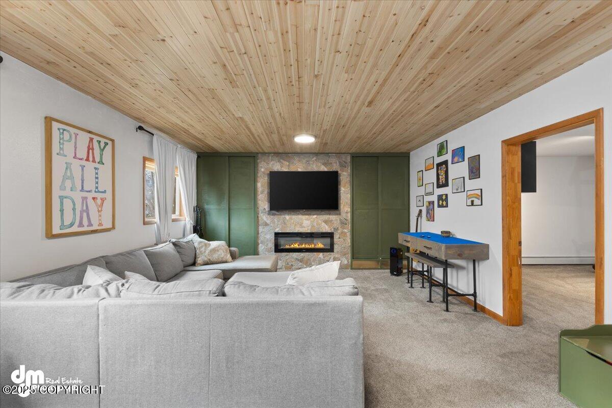 3915 Hiland Road, Eagle River, Alaska image 18