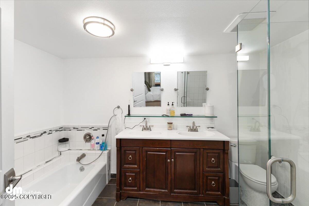 3915 Hiland Road, Eagle River, Alaska image 25
