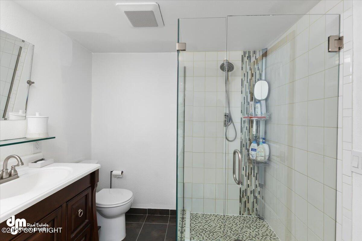 3915 Hiland Road, Eagle River, Alaska image 27