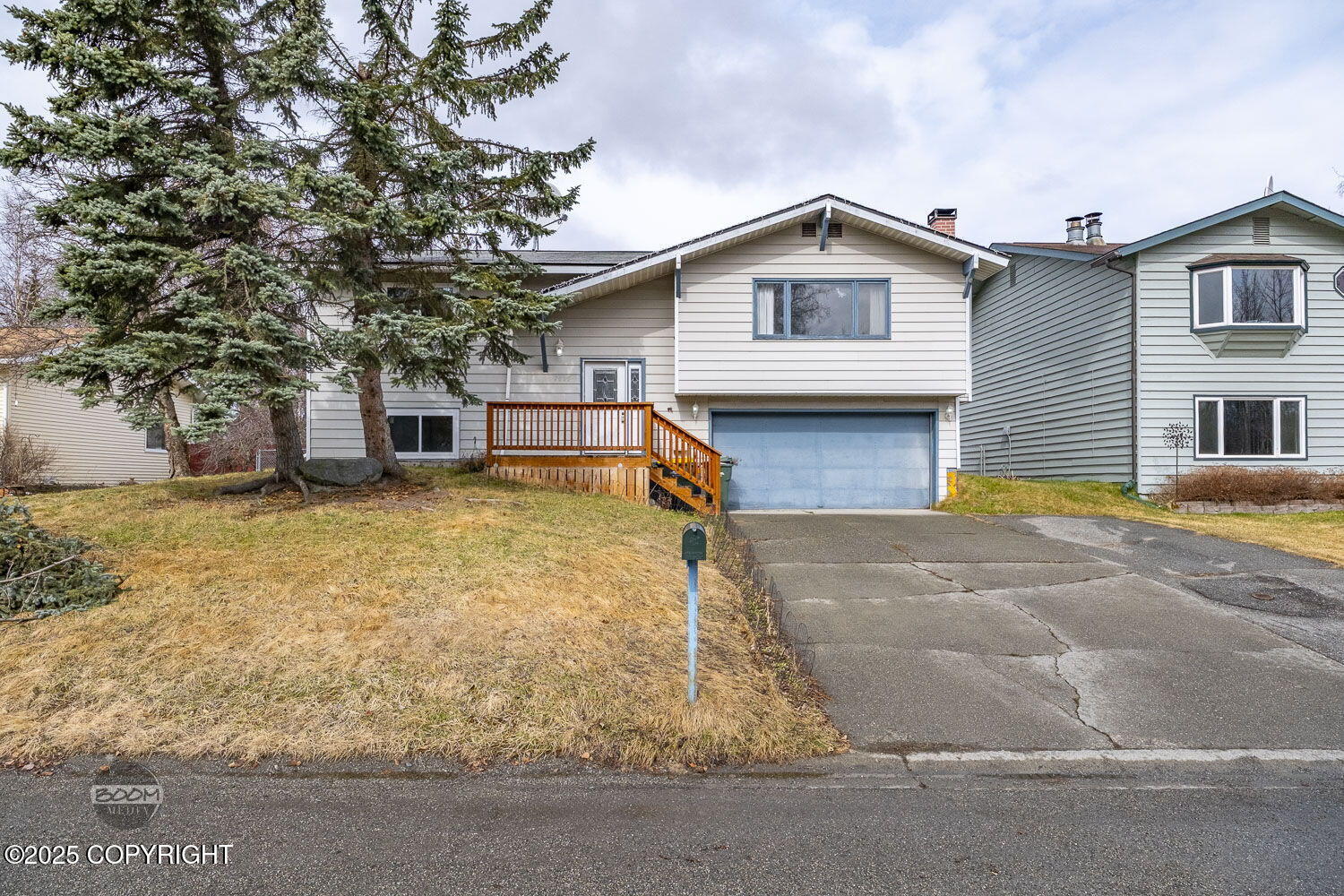 7025 Fredricks Drive, Anchorage, Alaska image 1
