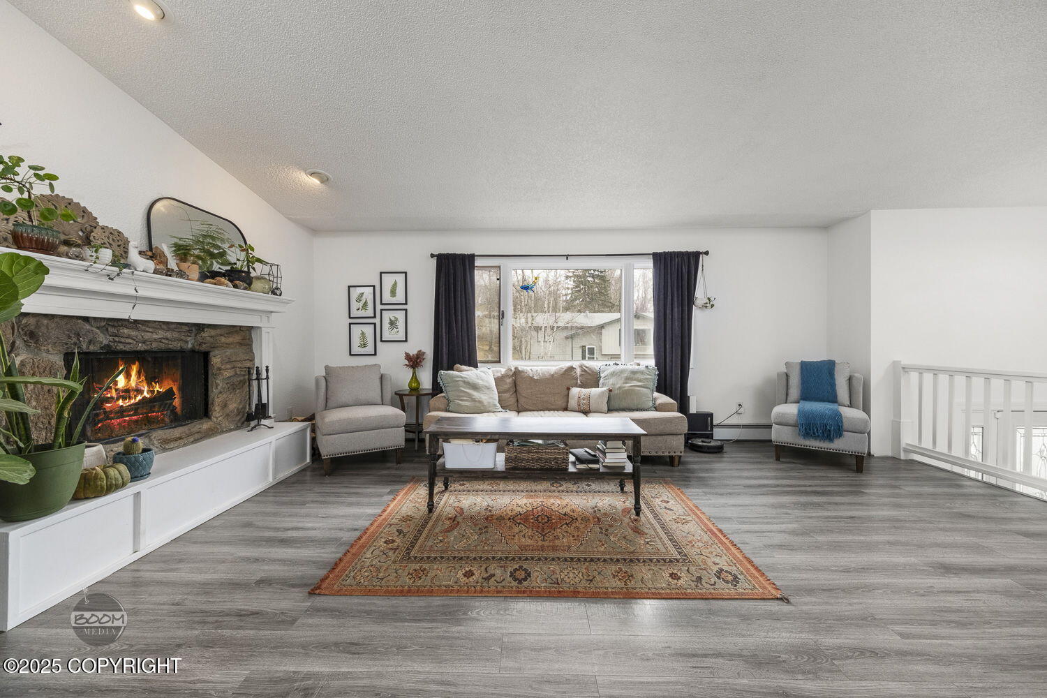 7025 Fredricks Drive, Anchorage, Alaska image 2
