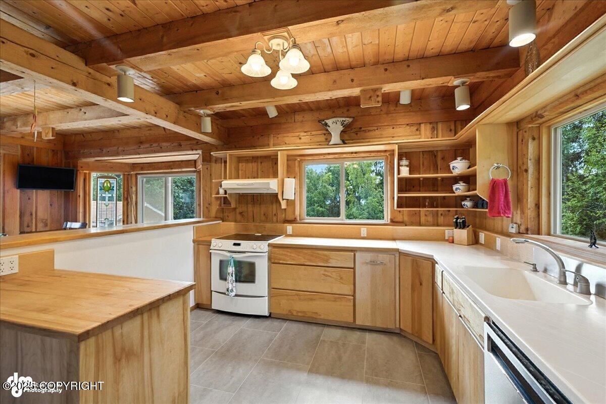 Homer, Alaska 99603, United States, 3 Bedrooms Bedrooms, ,2 BathroomsBathrooms,Residential,Active,193082