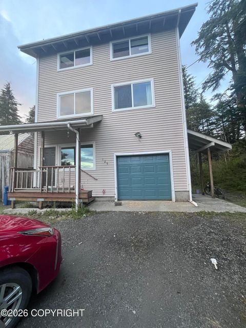 Photo of 125 Kings Row, Petersburg, AK 99833 (MLS # 25-8070)